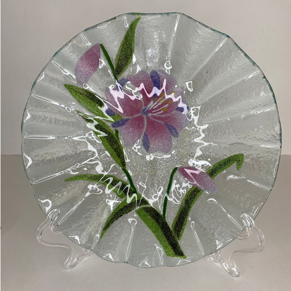 Sydenstricker Day Lily Lavender and Purple Flower Fused Art Glass Plate 71/2" - Picture 1 of 5